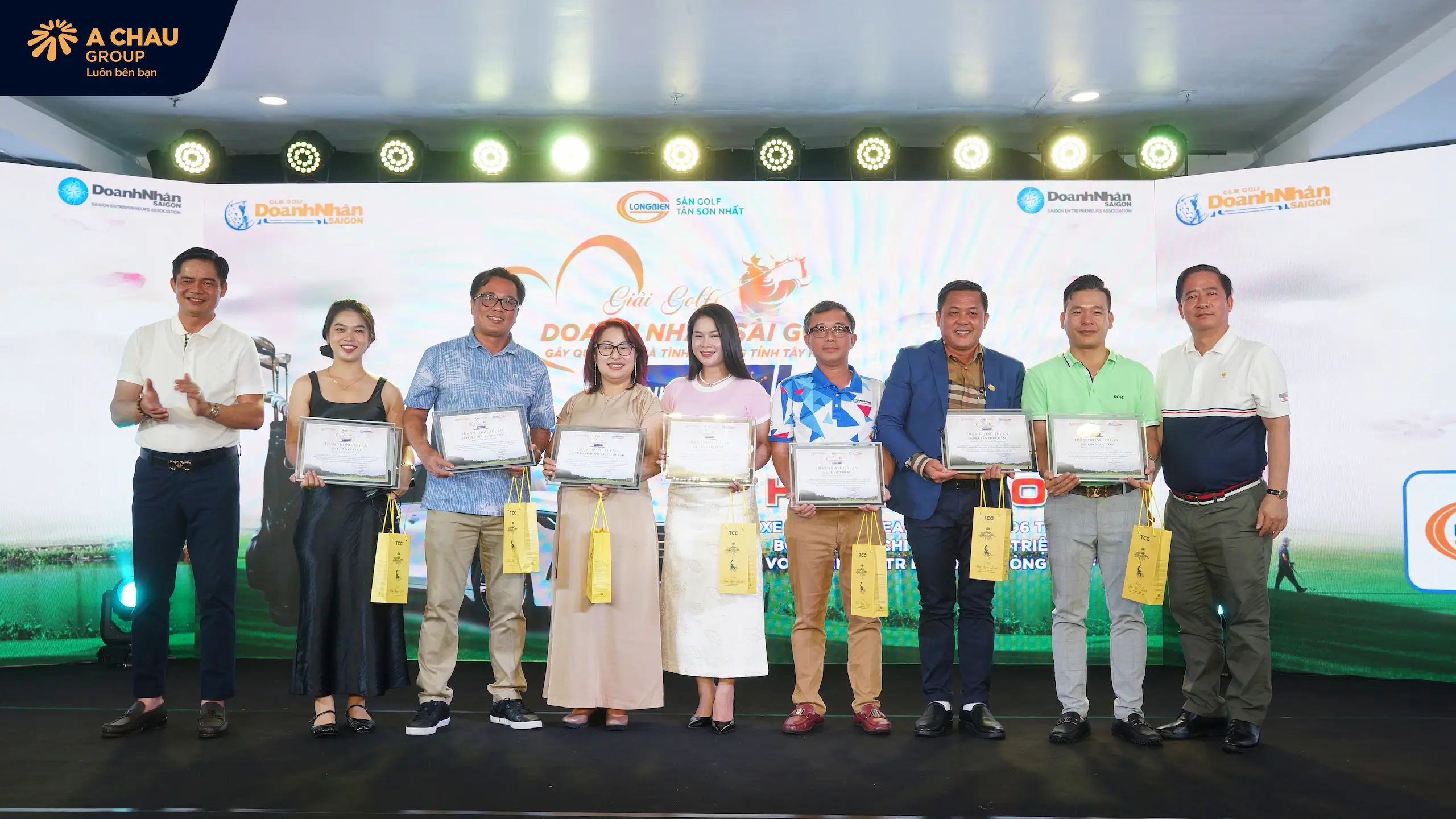 Á CHÂU GROUP ĐỒNG HÀNH CÙNG GIẢI GOLF DOANH NHÂN SÀI GÒN: KIẾN TẠO MÁI ẤM – TRAO GỬI YÊU THƯƠNG