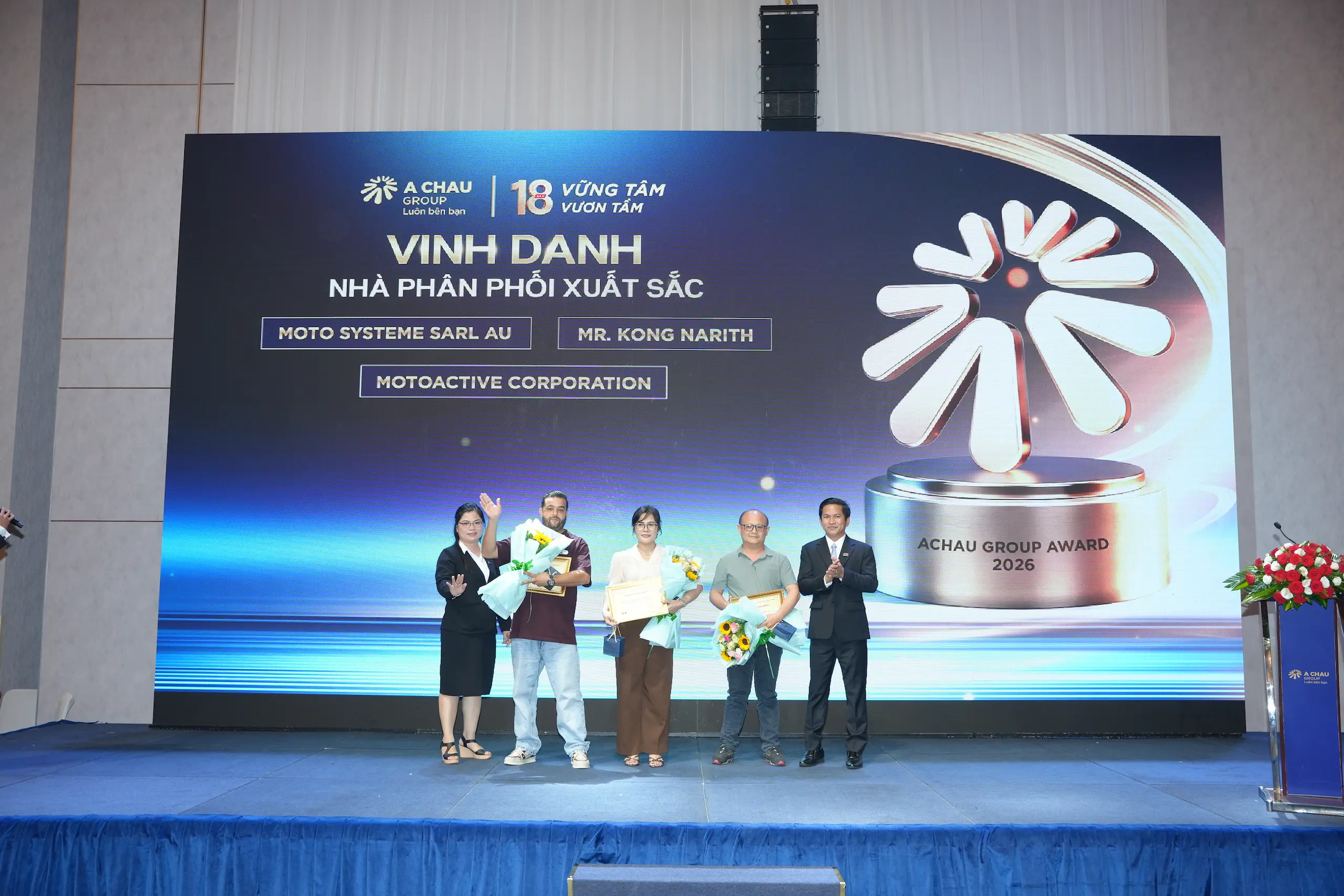 Tri ân các Nhà phân phối trong nước và quốc tế